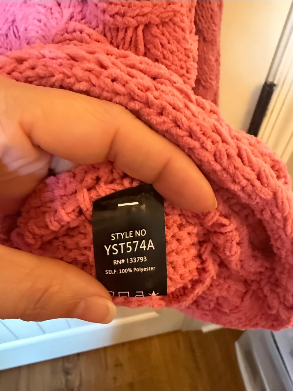 POL Women's Pink Cable Knit Sweater - Picture 5 of 6